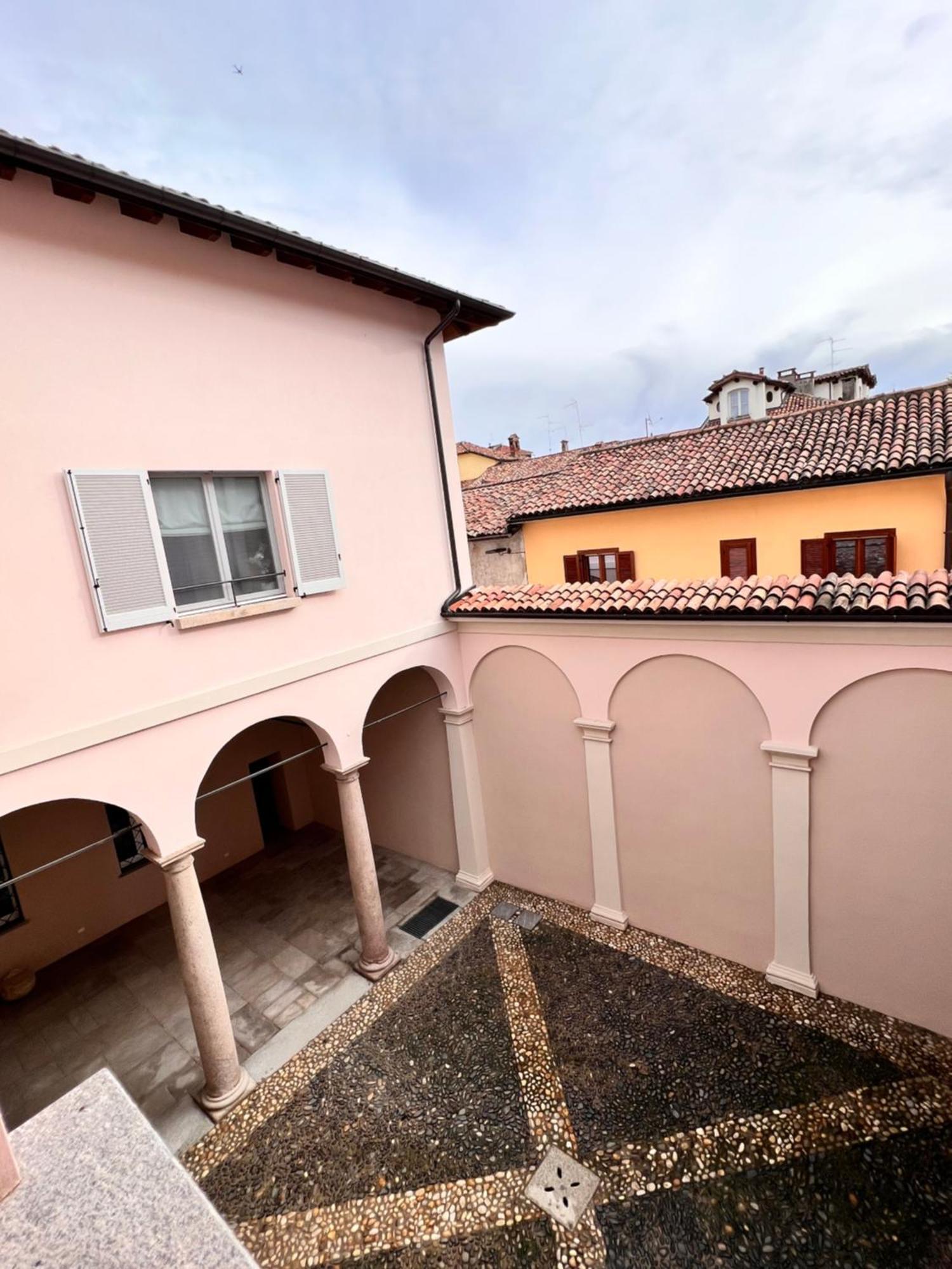 Dimora Palazzo Delle Gabette - Centro Storico Apartment Pavia Bagian luar foto